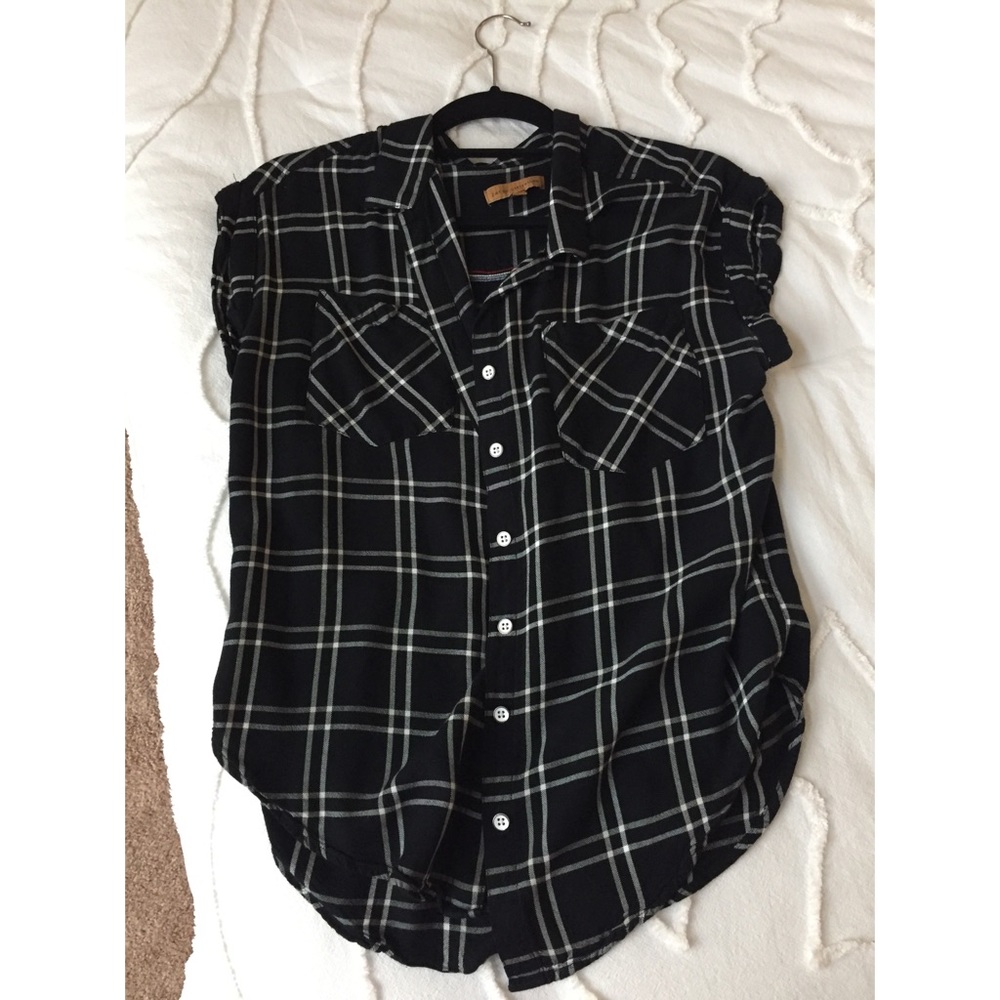 Black flannel top